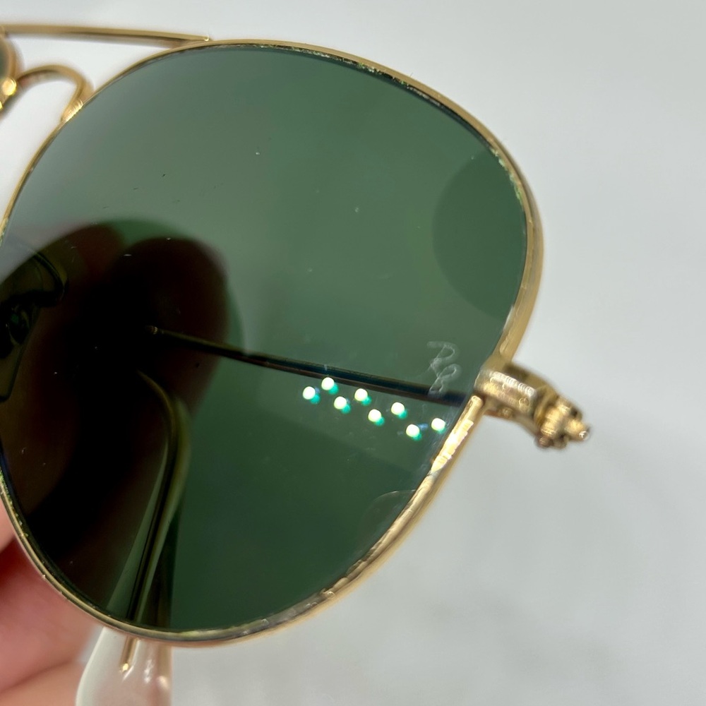Ray-Ban Gold Frame Aviator Sunglasses with Green Lenses - Picture 10 of 10